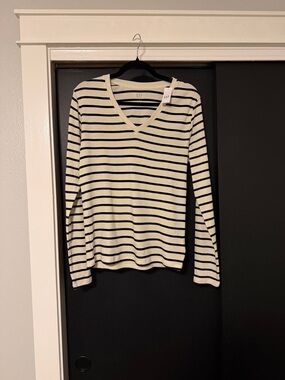 GAP Cream and Black Striped V-Neck Long Sleeve Tee Shirt